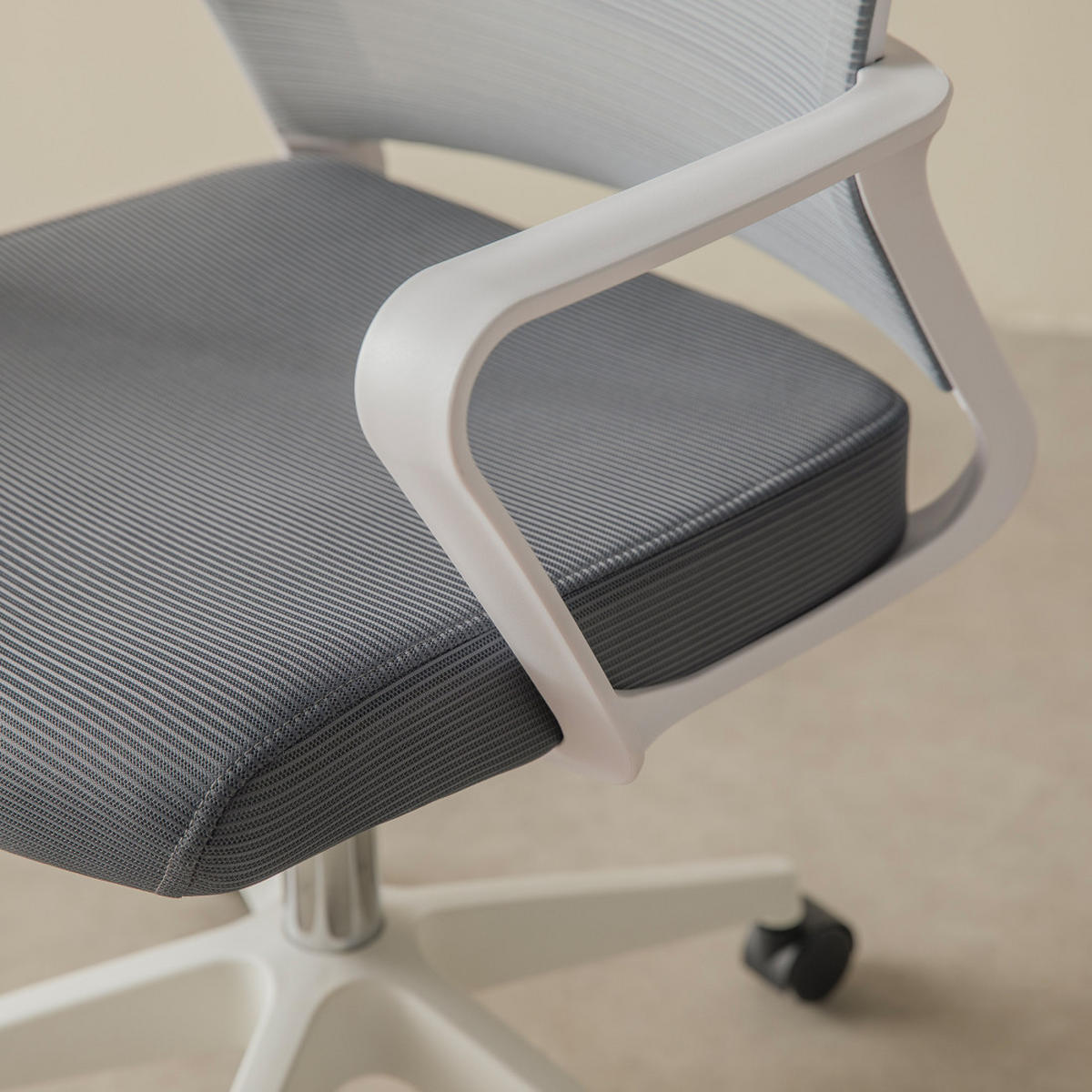 DREHSTUHL Bennet Grau 58 cm x 94 cm - Grau, Textil (58/94/59cm) - Kenay Home