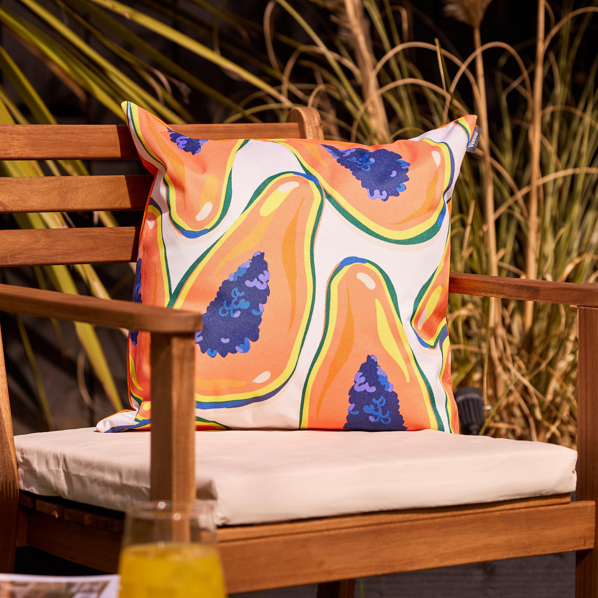 OUTDOOR-KISSEN - Weiß, Textil (43/43cm) - Veeva