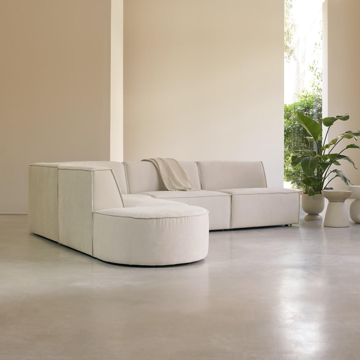 SOFA Dario Beige aus Stoff - Beige, Textil (291/259cm) - Tikamoon