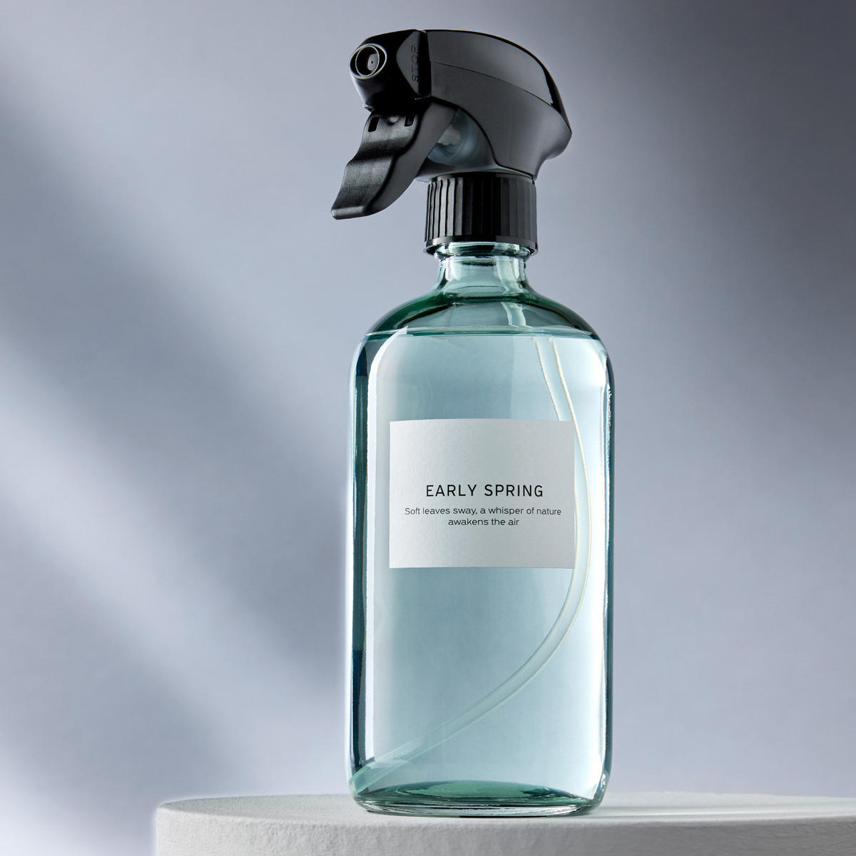 RAUMSPRAY Pure Poetry Early Spring - Salbeigrün, Glas/Kunststoff (7/21/7cm) - Butlers