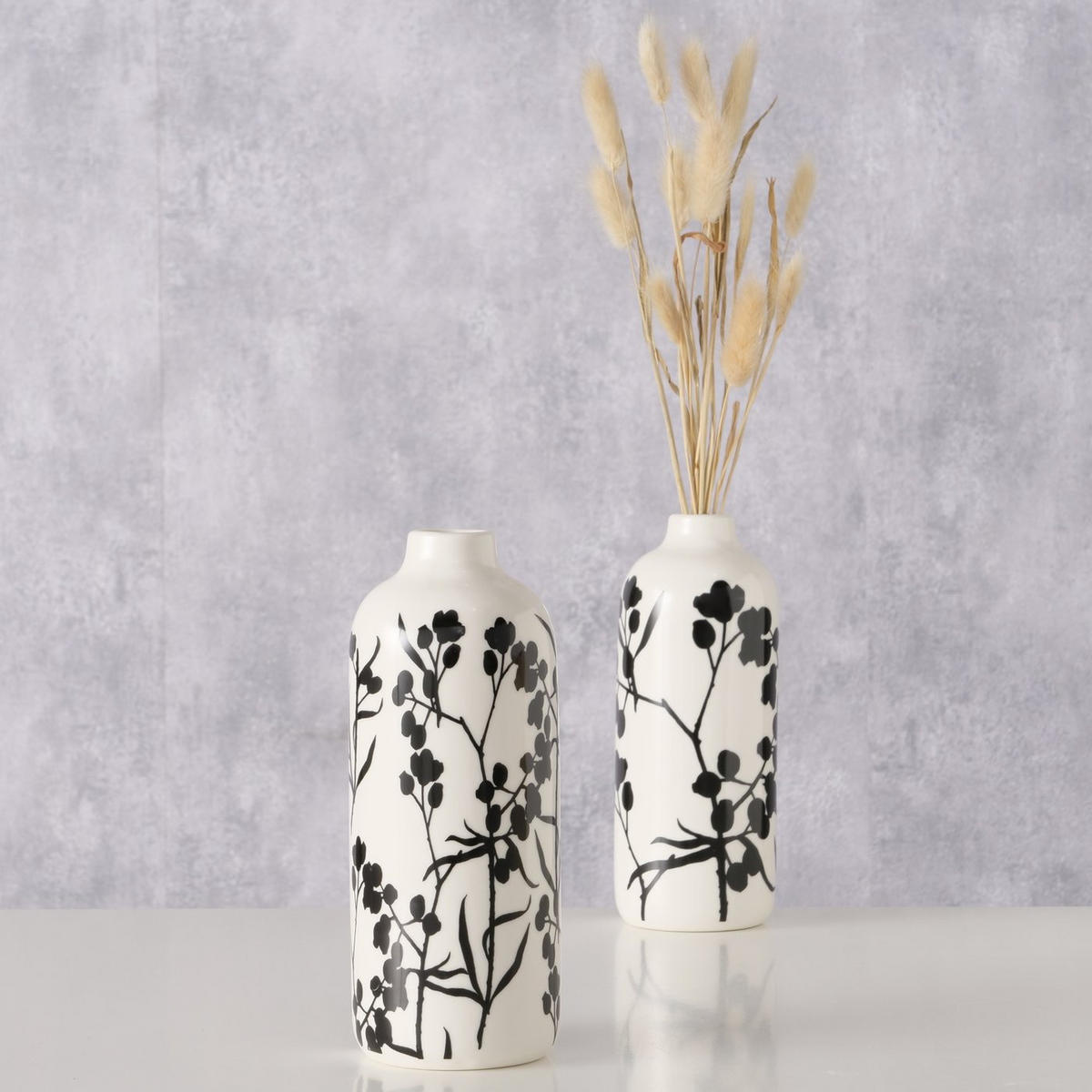 VASE handbemalt Berries 7,5/7,5/18 cm - Weiß, Keramik (18cm) - Boltze Home
