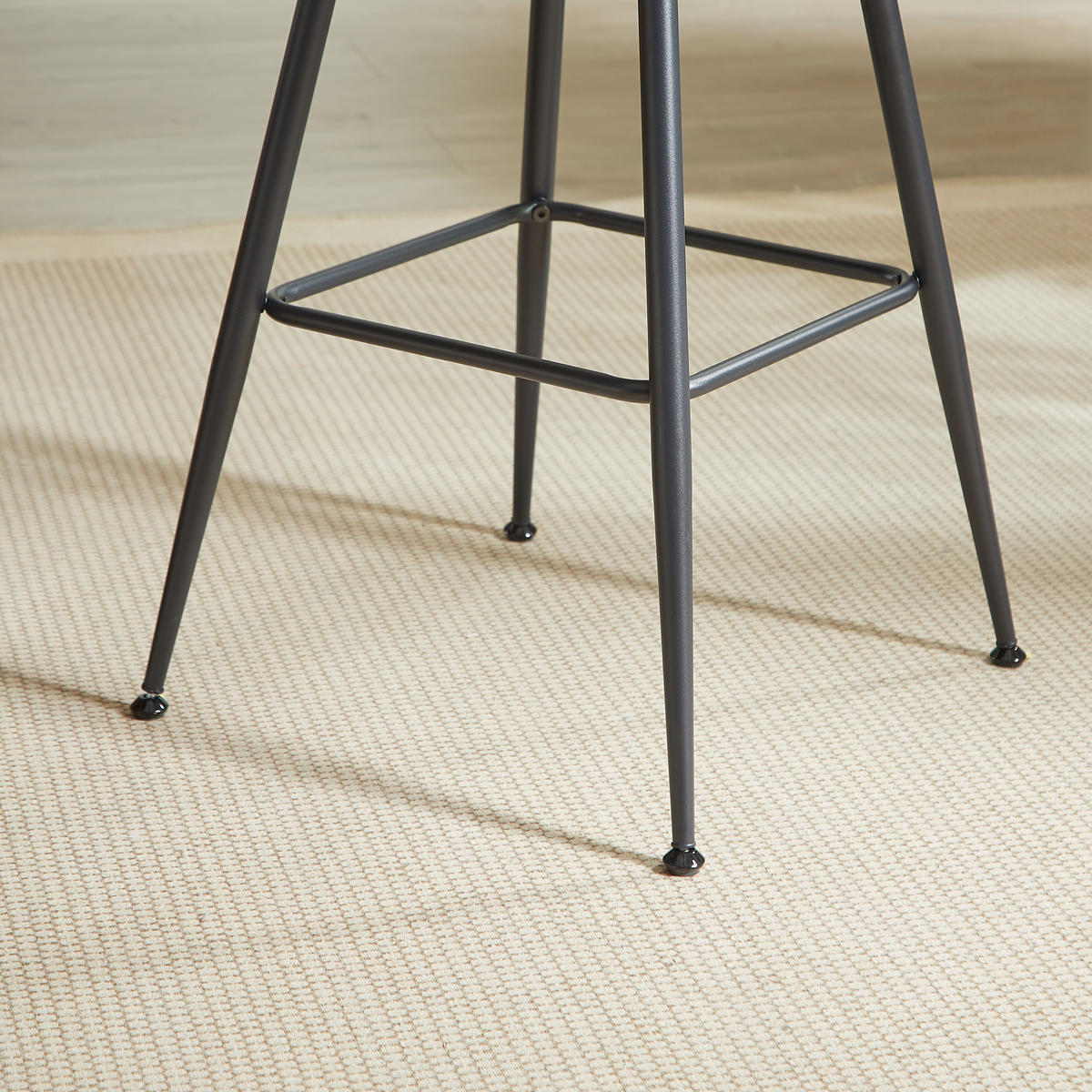 BARTISCH-SET DE-39330 3-teilig, rund, mit 2 Hockern Schwarz - Schwarz, Holzwerkstoff (80/91.5/80cm) - ComfortXL