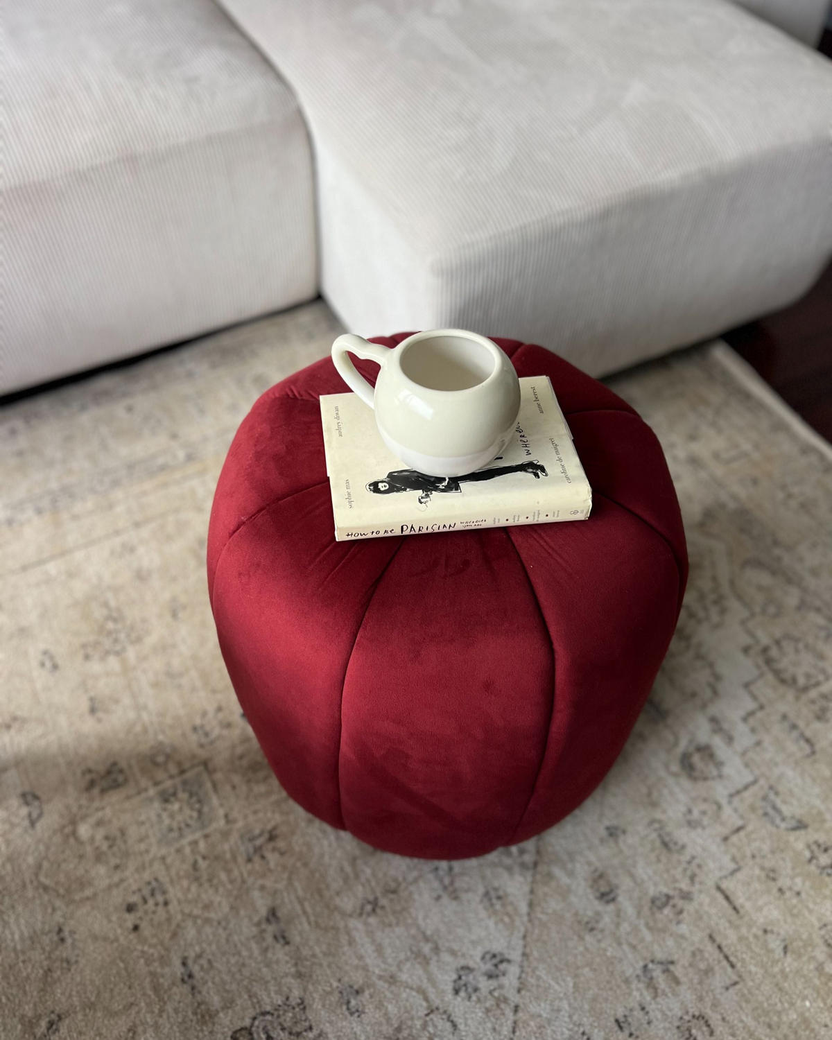 PUF Sametová látka Tmavě červený Selby - tmavě červená, textil (40/46/40cm) - Beliani