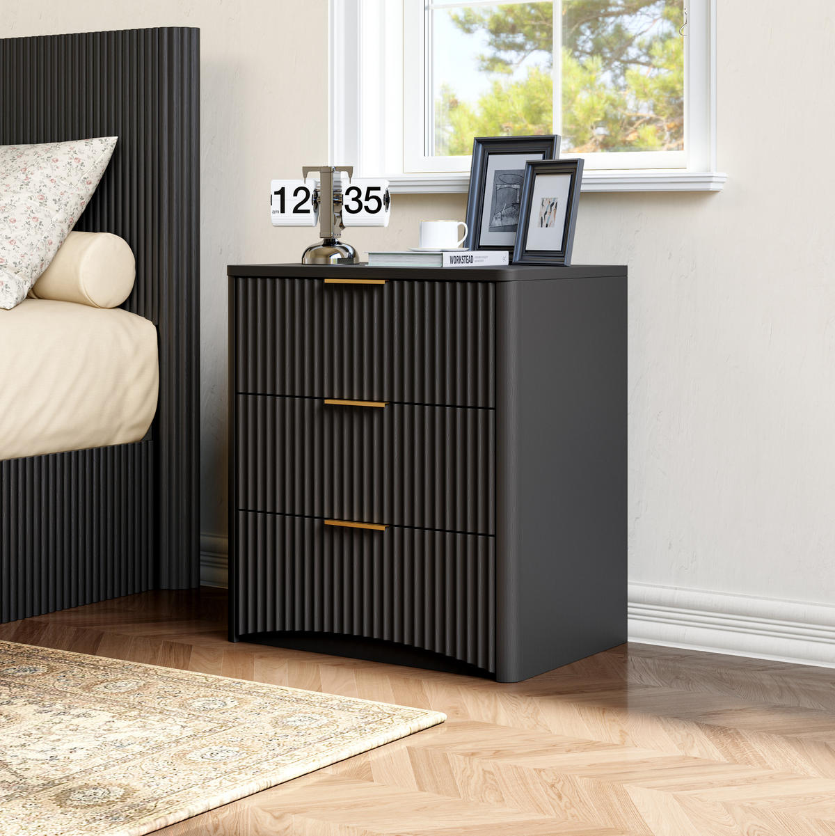 NACHTTISCH aus MDF 58x38x64 cm Schwarz mit 3 Schubladen, Dämpfungssystem und Rillenfront - Schwarz, Holzwerkstoff (58/64/38cm) - Modfu