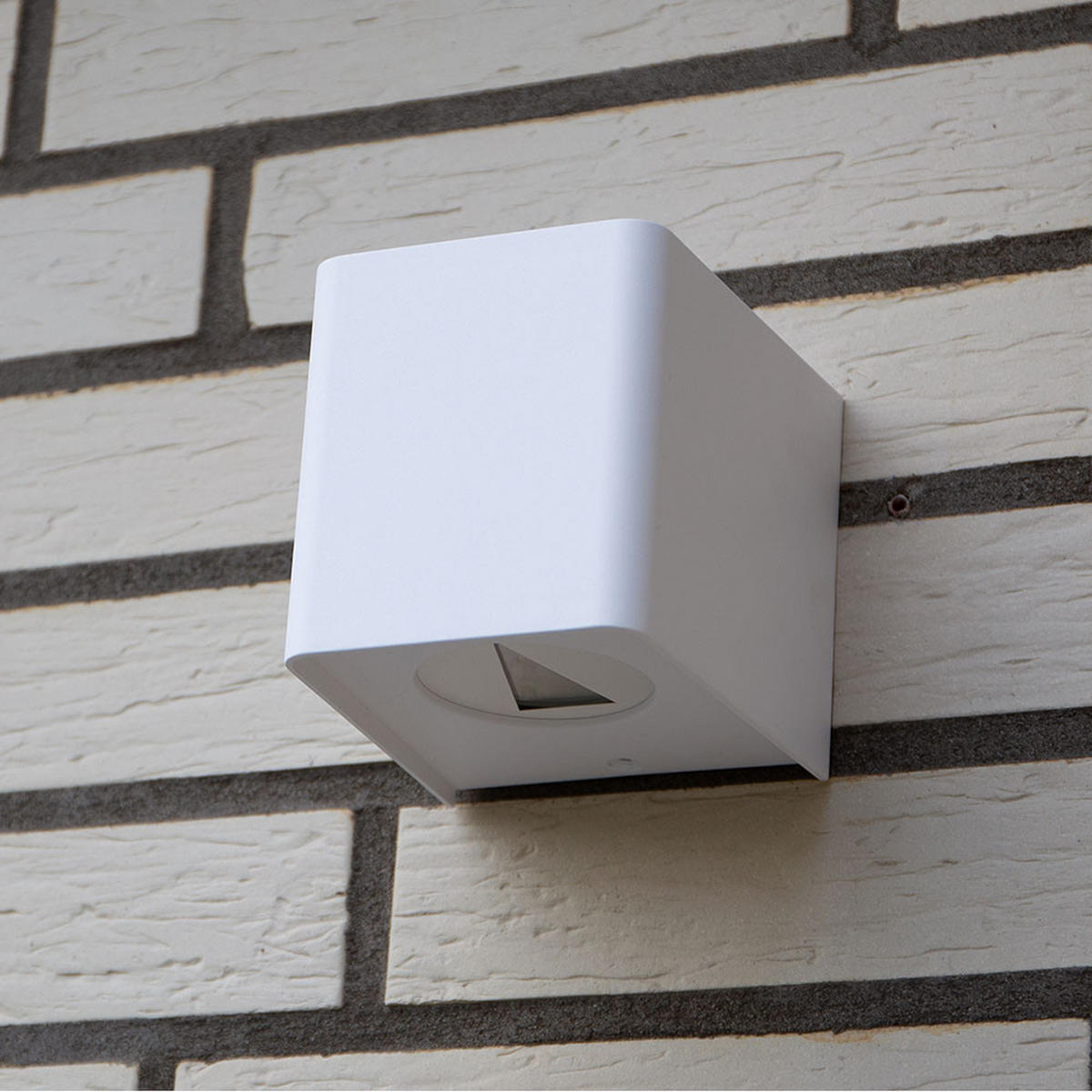 LED AUSSENWANDLEUCHTE HUSUM Weiß - Weiß, Kunststoff (10/11.5/10cm) - Nowa