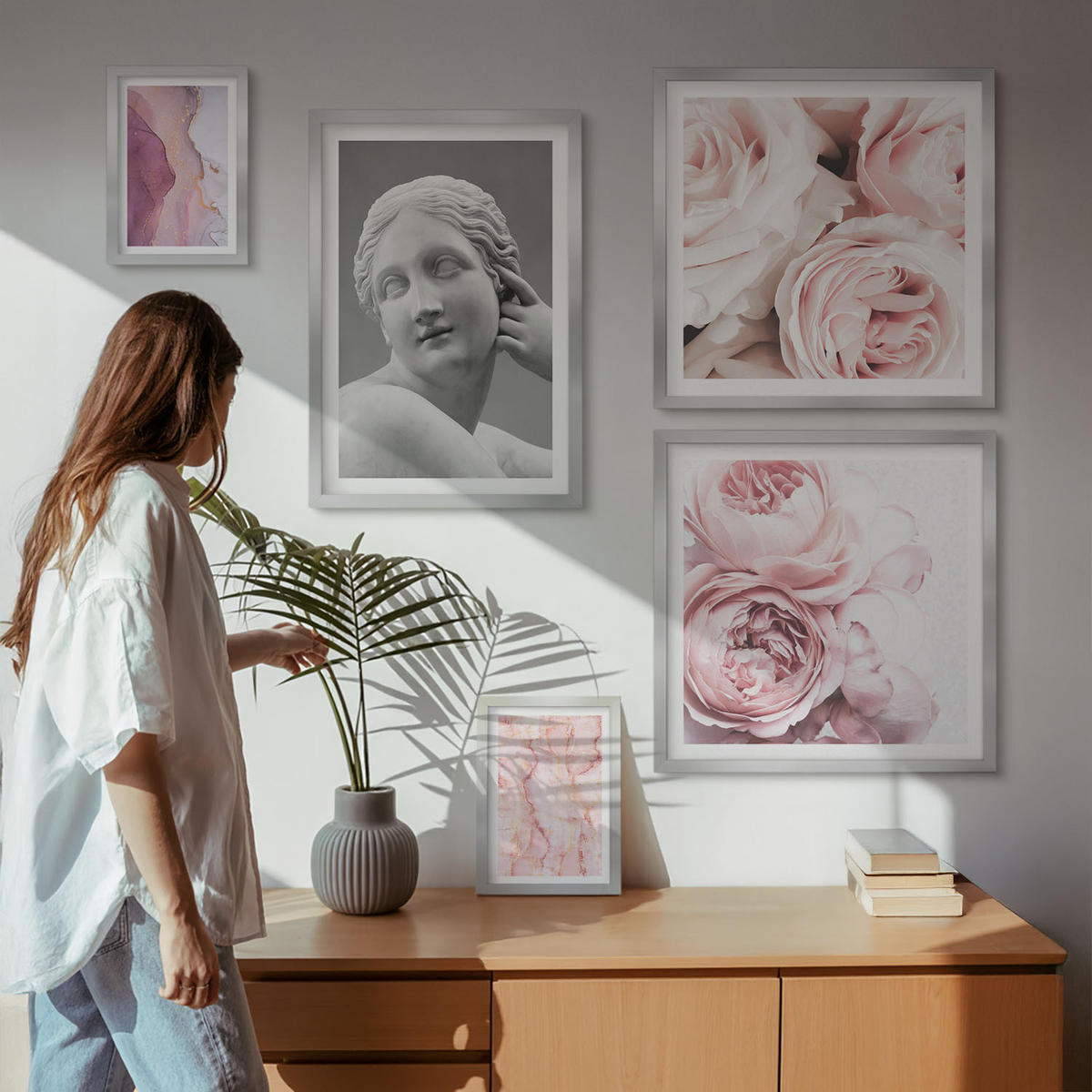 BILDER SET 5er Set - 50x50 cm & 20x30 cm & 40x60 cm Silberner Rahmen - Pfingstrosenskulptur einer Frau - Silberfarben, Kunststoff (40/60cm) - TULUP