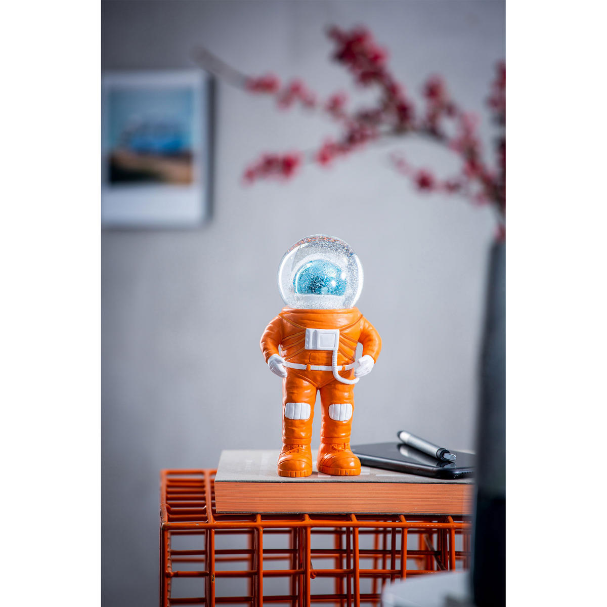 SCHNEEKUGEL Summerglobe Marstronaut, Polyresin, Glas, Orange, 18 cm - Orange, Kunststoff (10/22/13cm) - Donkey Products