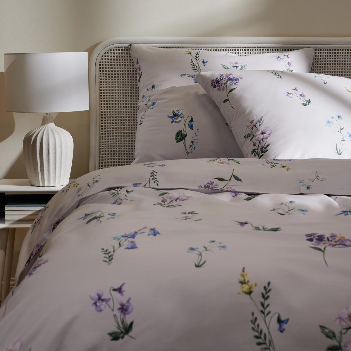 BETTWÄSCHE Agnessa - Violett, Textil (200/220cm) - home&you