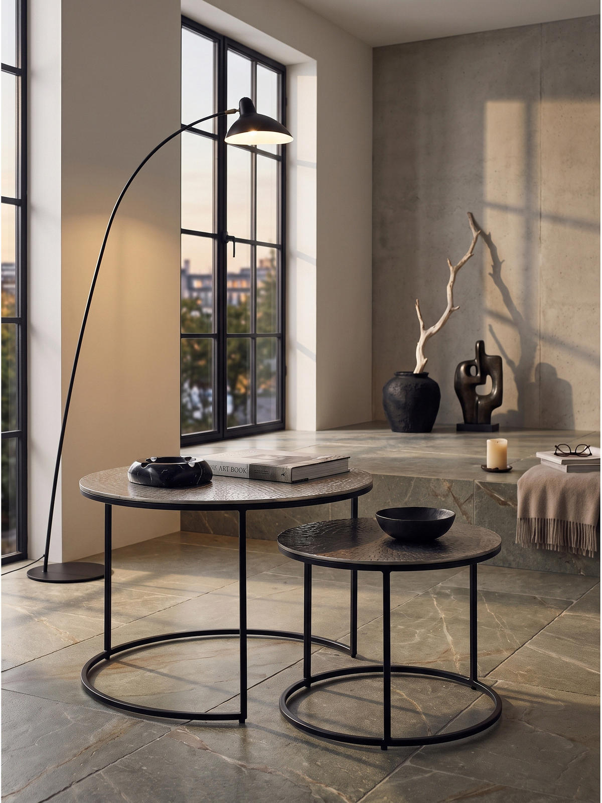 COUCHTISCHE 2er-Set VIENNE, Aluminium, handgefertigt, Silber, Ø 60 x 45 cm - Silberfarben/Schwarz, Metall (60/60/45cm) - KADIMA DESIGN