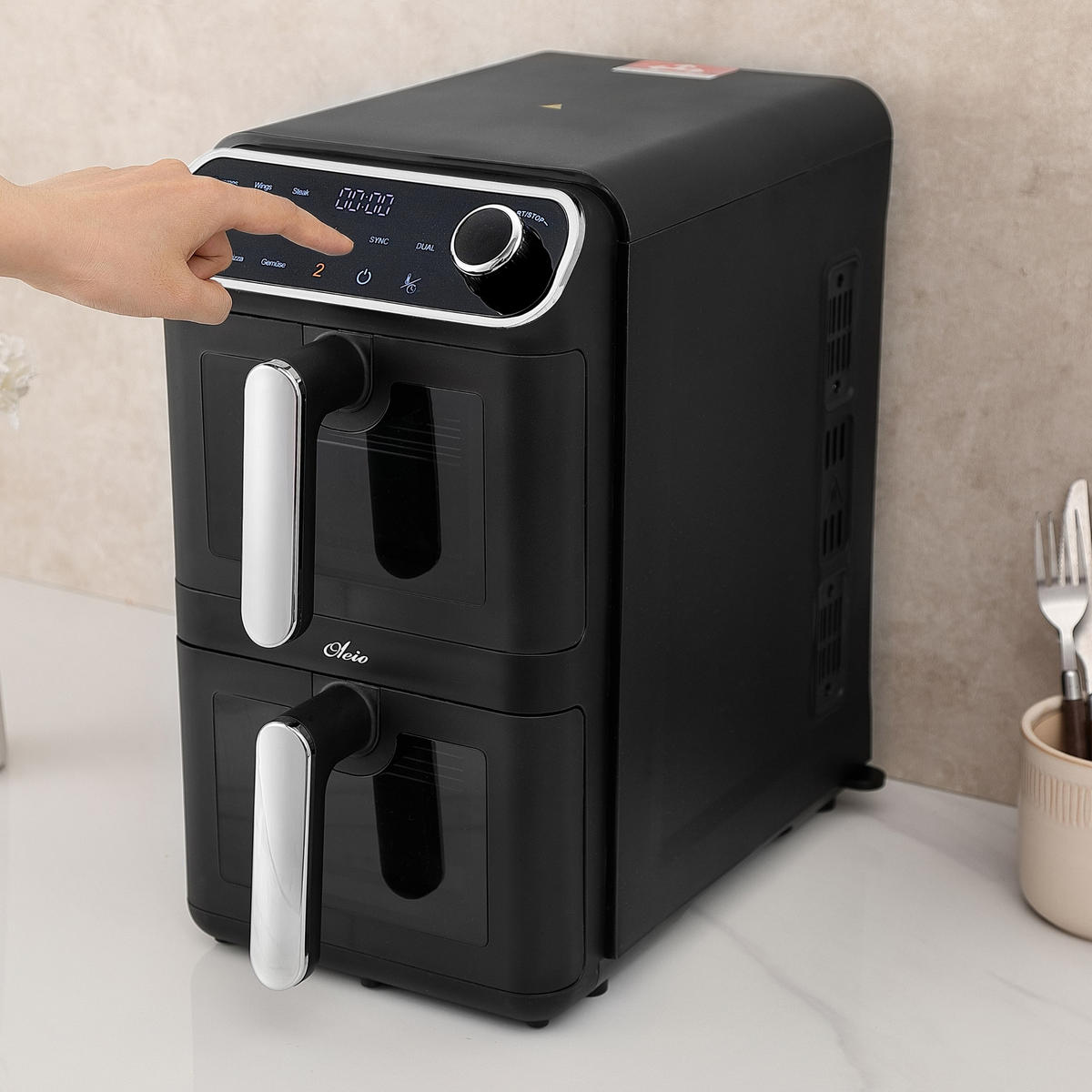 HEISSLUFTFRITTEUSE 11 l - Schwarz, Kunststoff (24/45/42cm) - Oleio