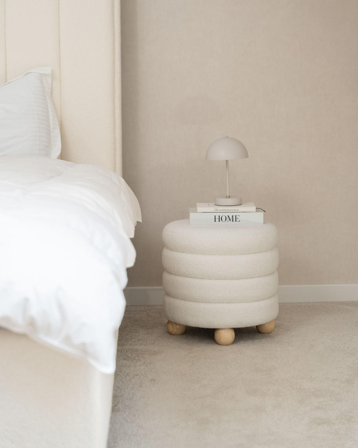 POUF alb crem Chilly - maro/alb, material textil (42/41/42cm) - Beliani