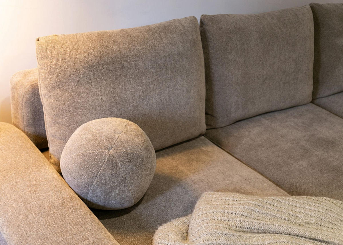 ECKSOFA Carnos mit Ballkissen, Hellbraun Chenille, linksseitig - Hellbraun/Schwarz, Kunststoff/Textil (264/162cm) - Selsey