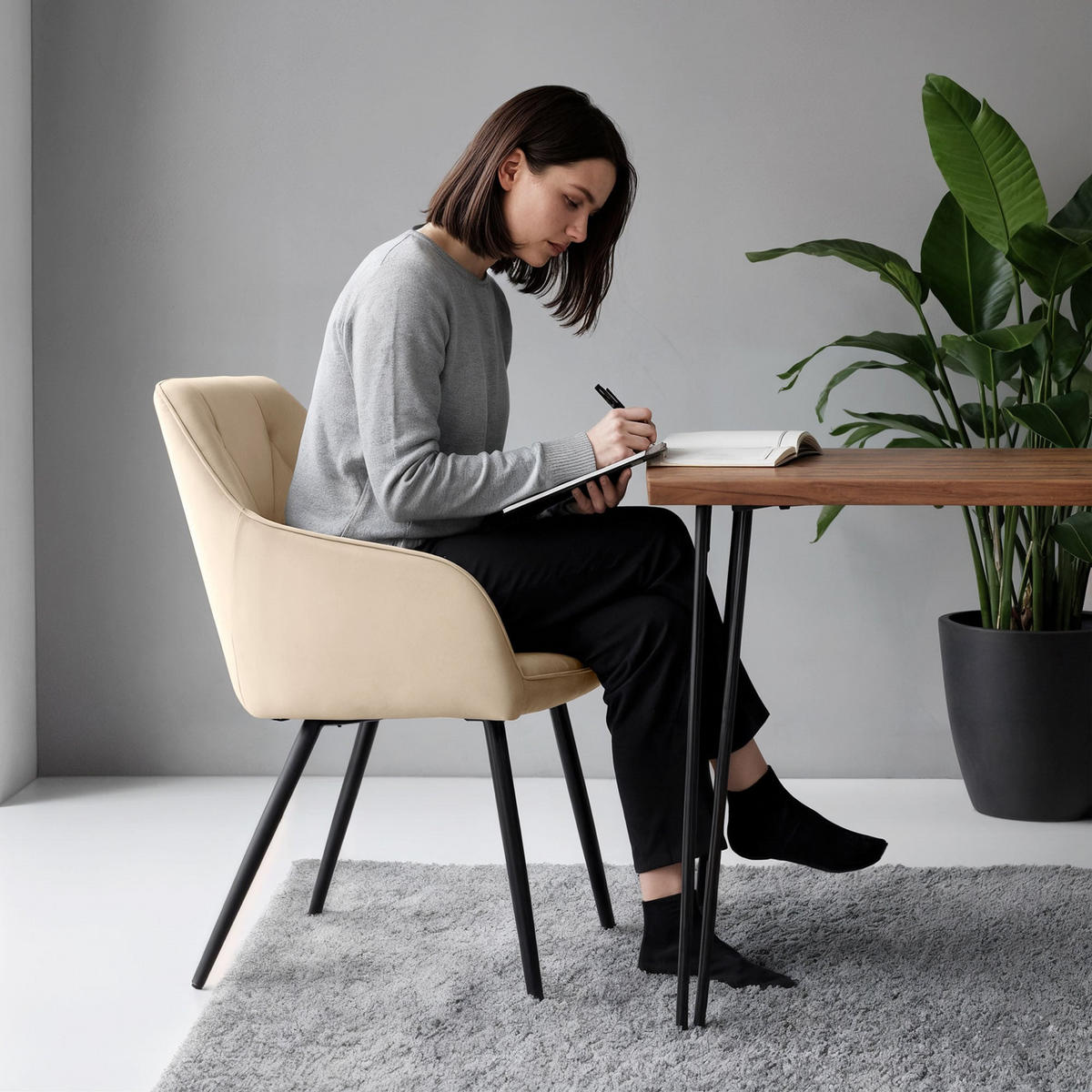 POLSTERSTUHL 6er Set, Metallbeine Beige, Schwarz 54,5/82,5/58 - Beige/Schwarz, Textil (55/83/58cm) - RAUMHIRSCH FURNITURE