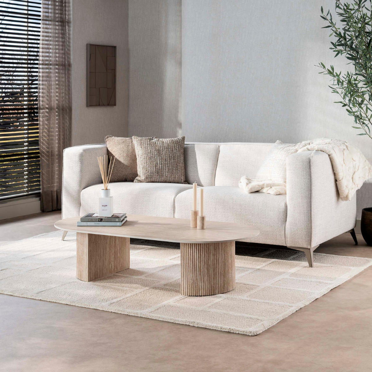 COUCHTISCH SIENNA Beige organischer Säulen Rillen-Optik 135x70x35cm - Beige, Keramik (135/70/42cm) - alesvelt