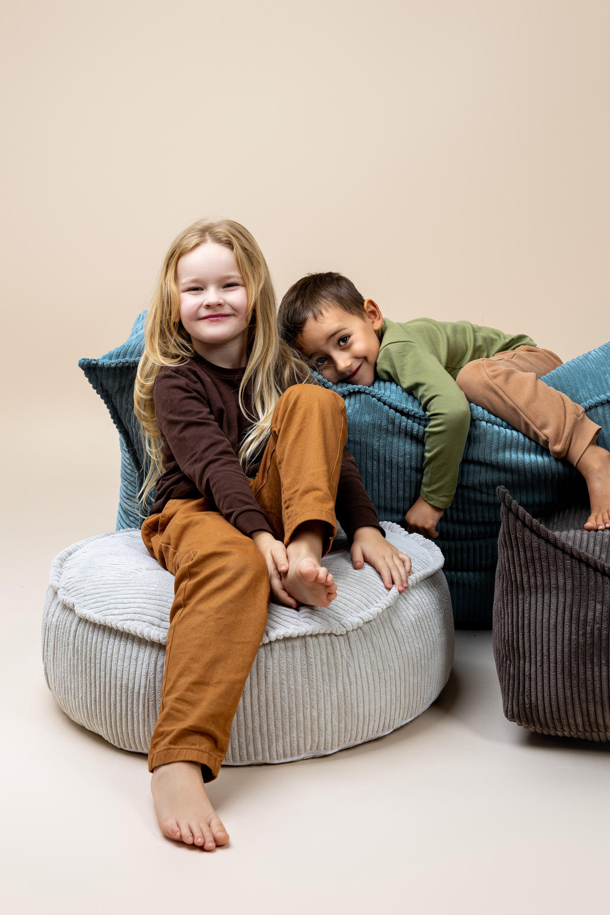 SITZPOUF für Kinder, Rund, Boucle, Weiß - Weiß, Textil (65/20/65cm) - MeowBaby