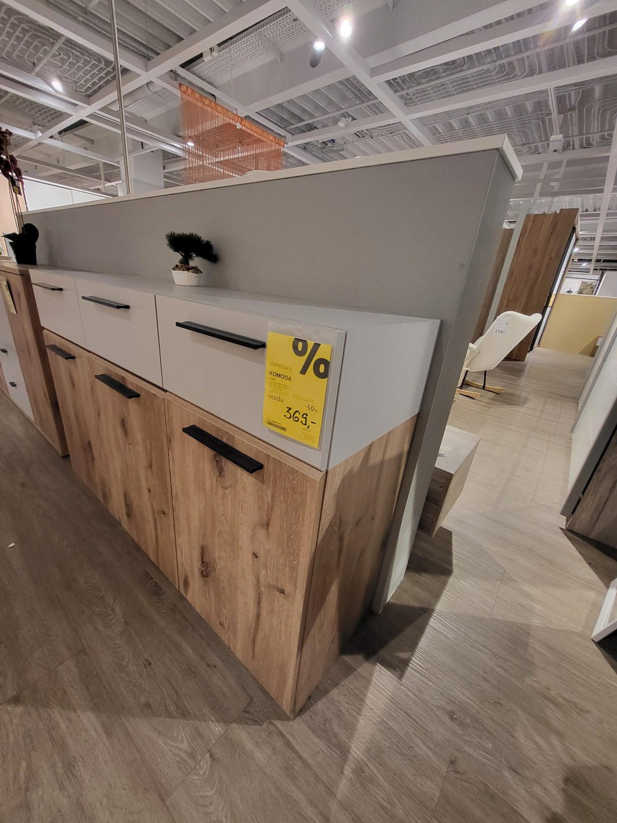 Široka komoda MODENA viking hrast, svetlo sivo - razstavni eksponat - Venda