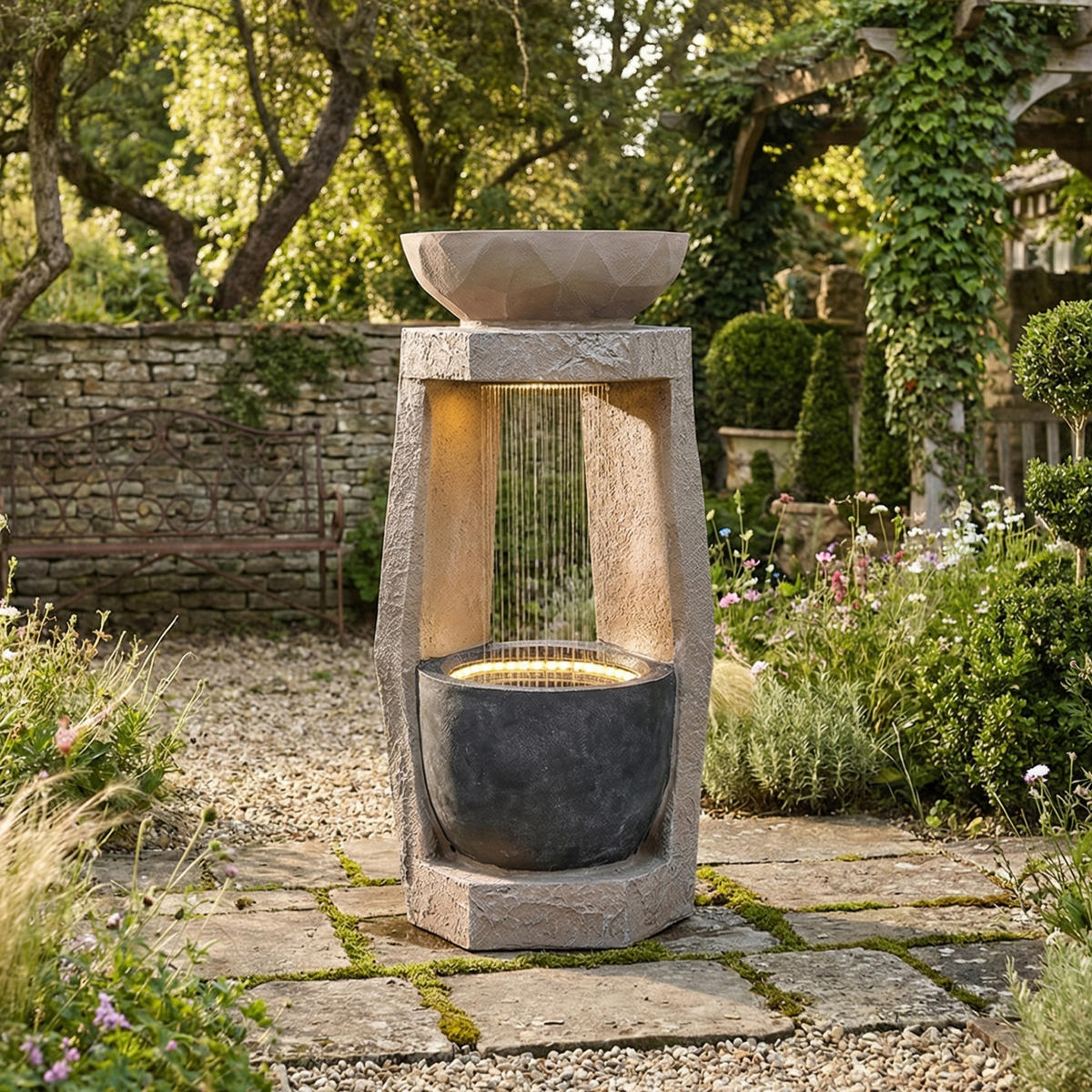 GARTENBRUNNEN, LED-Beleuchtung, Kunststein, Wasserspiel, Beige - Beige, Naturmaterialien (36.5/36/81.5cm) - FLIEKS