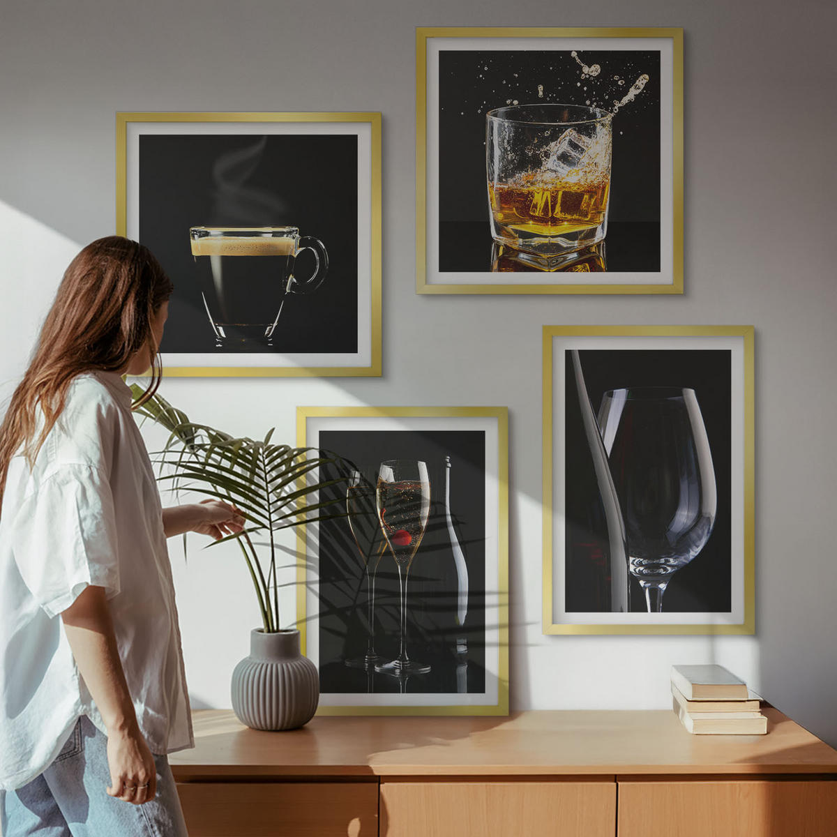 WANDBILDER 4er Set - 50x50 cm & 40x60 cm Goldrahmen - Whisky, Wein, Champagner, Kaffee, Alkohol - Goldfarben, Kunststoff (50/50cm) - ArtPrintCave