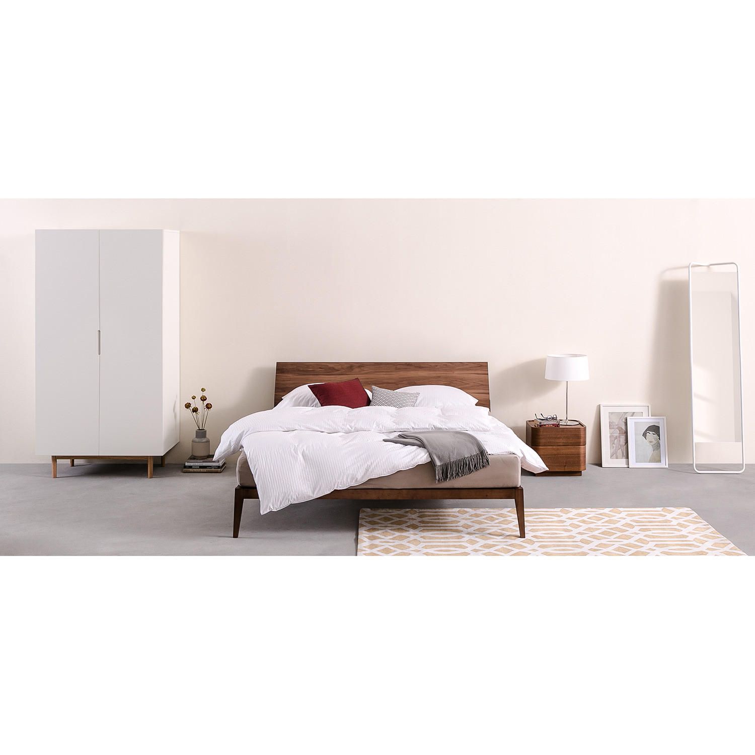 DREHTÜRENSCHRANK - Eichefarben/Weiß, Holzwerkstoff (154/200/60cm) - home24