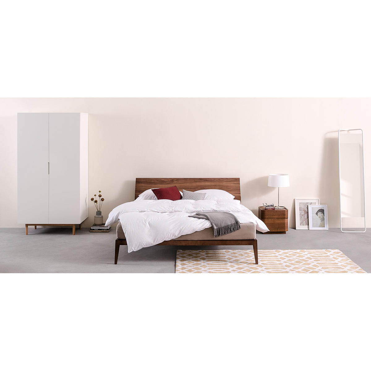 DREHTÜRENSCHRANK - Eichefarben/Weiß, Holzwerkstoff (154/200/60cm) - home24