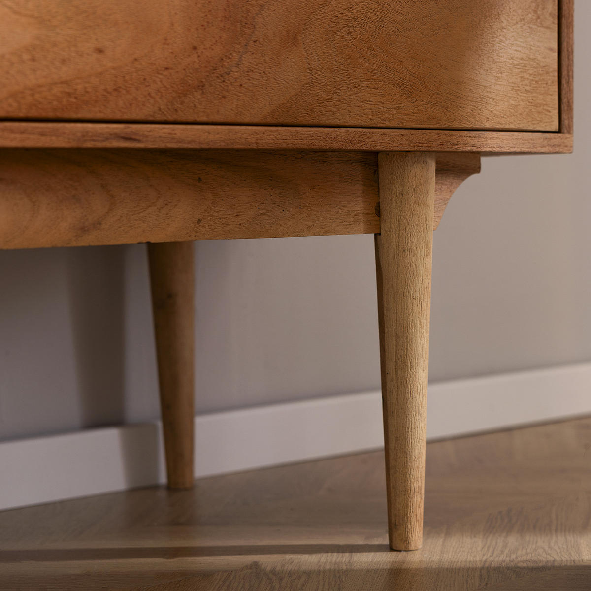 MASSIVES SIDEBOARD mit 6 Schubladen - Akazie massiv - Akaziefarben, Holz (160/80/40cm) - home24