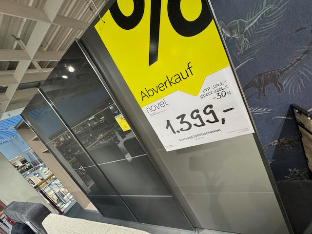 Schwebetürenschrank - Novel