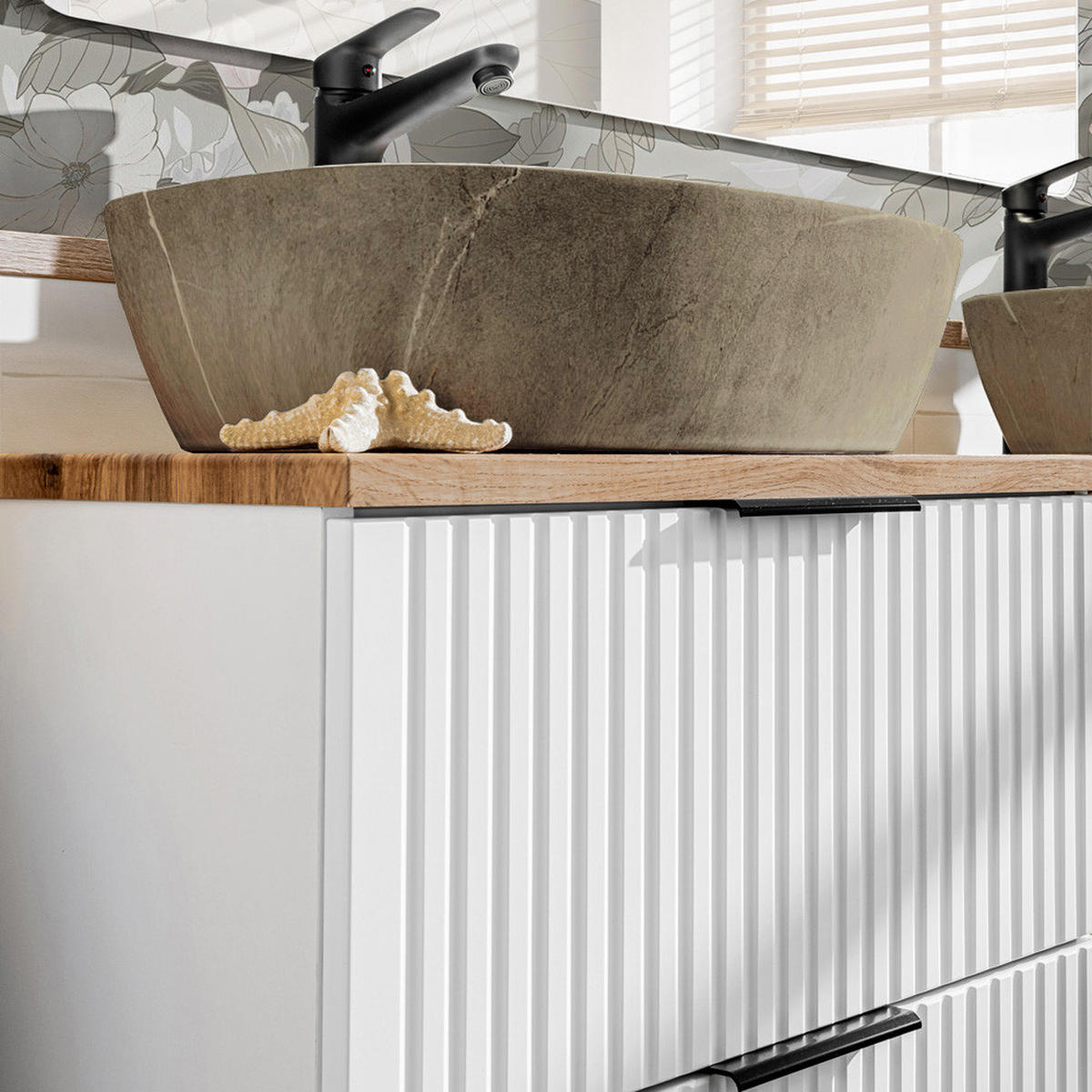 BADMÖBEL-SET 4-TLG. Adelaide-56 - Weiß, Holzwerkstoff (175/200/47cm) - Lomado