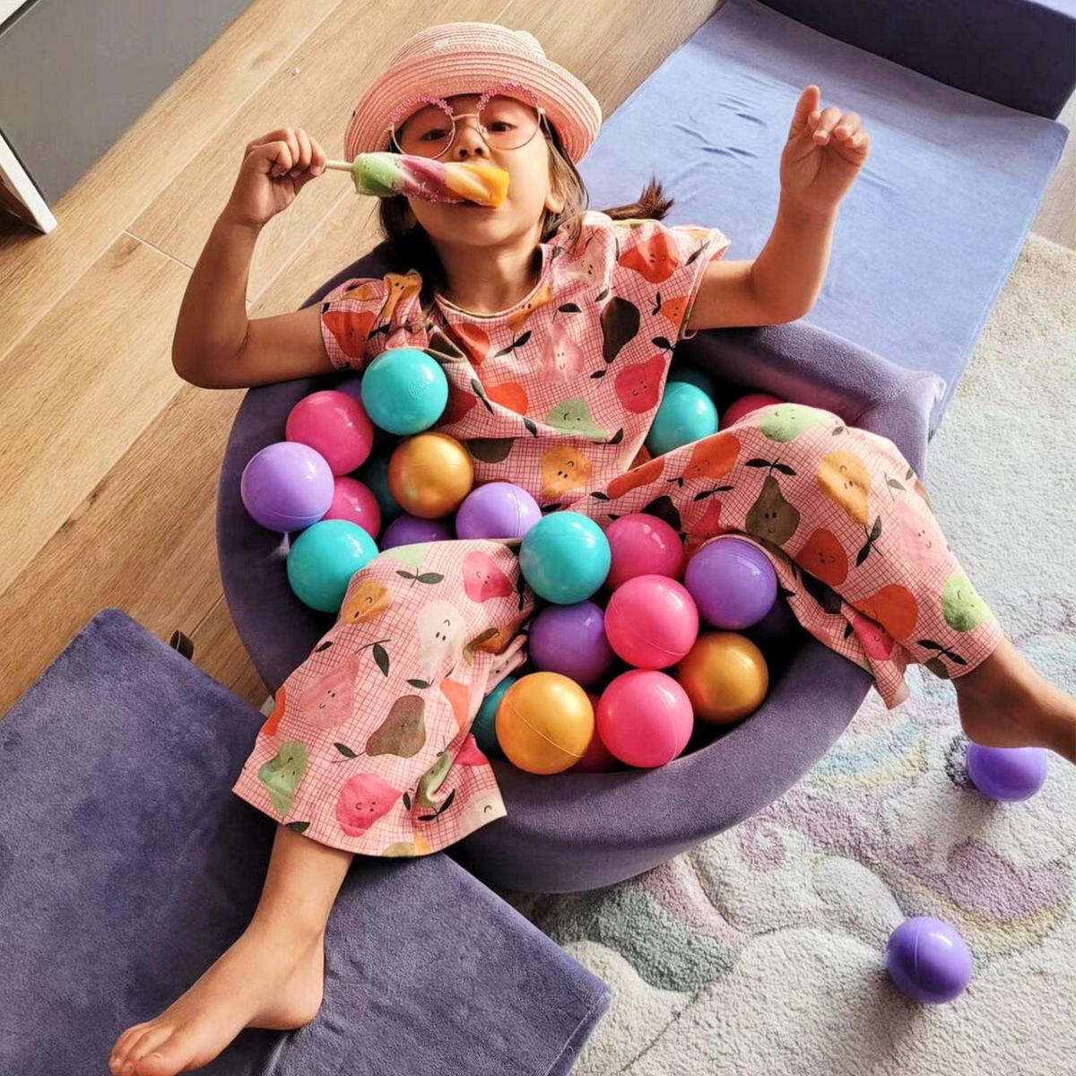 BÄLLEBAD klein mit Schaumstoff Bausteinen für Kinder, Samt, Graublau - Blaugrau, Textil (250/45/30cm) - MeowBaby