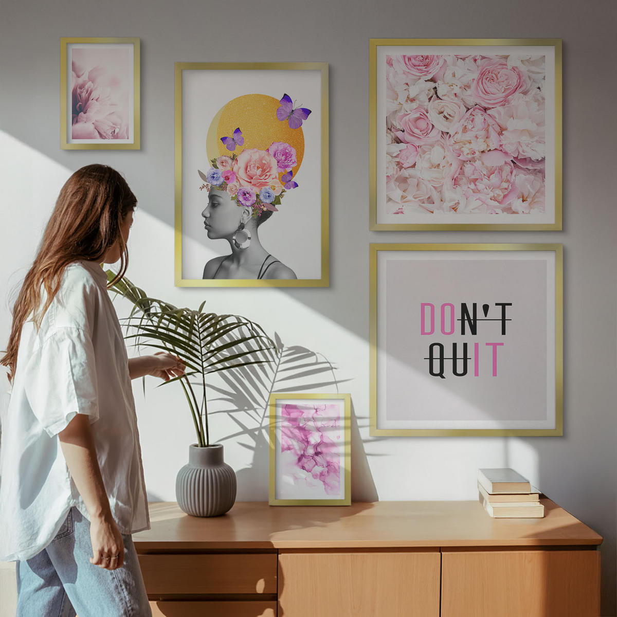 BILDER SET 5er Set - 50x50 cm & 20x30 cm & 40x60 cm Goldrahmen - Abstraktes Blumenporträt einer Frau - Goldfarben, Kunststoff (40/60cm) - TULUP
