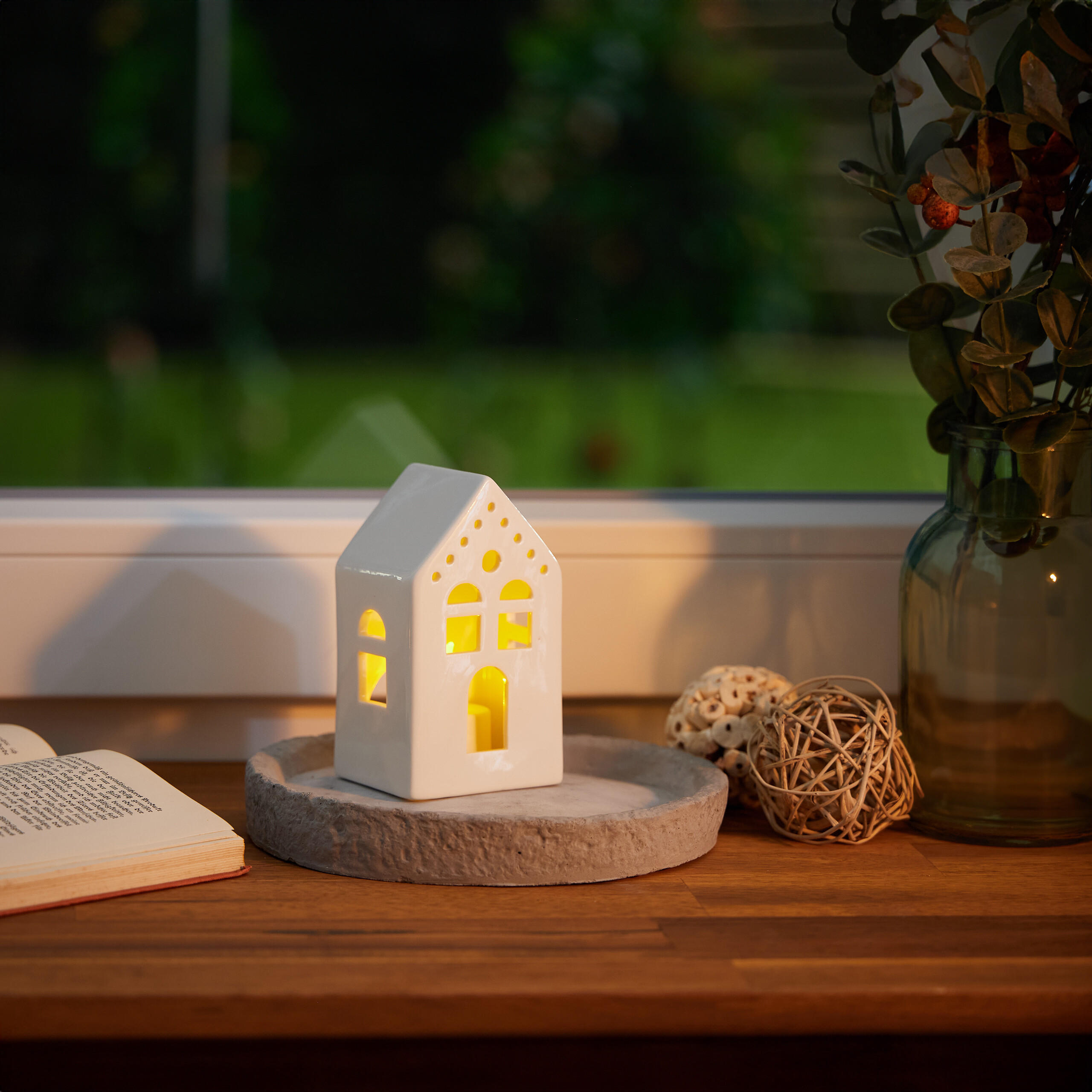 TEELICHTHAUS - Weiß, Keramik (12cm) - Relaxdays
