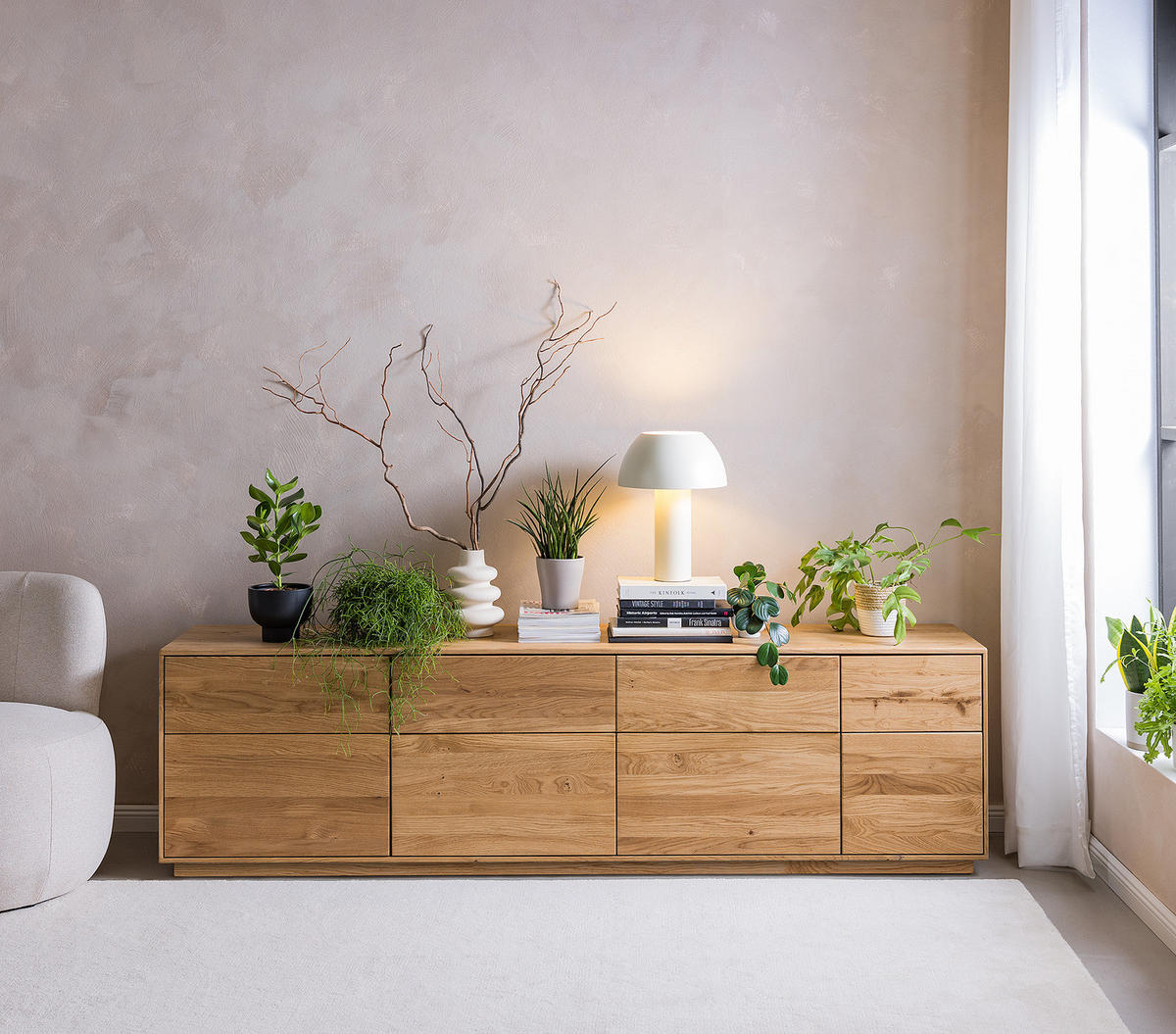 TV-LOWBOARD - Wildeiche massiv - Wildeiche, Holz (215/57/44cm) - home24