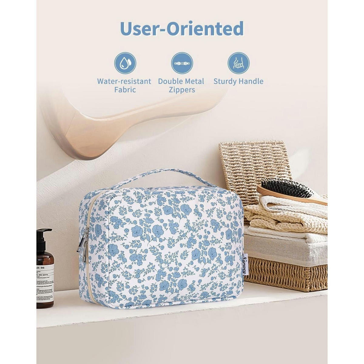 KULTURTASCHE mit Haken und mehreren Fächern, blau-weiß geblümt - Multicolor, Textil (5/1/5cm)