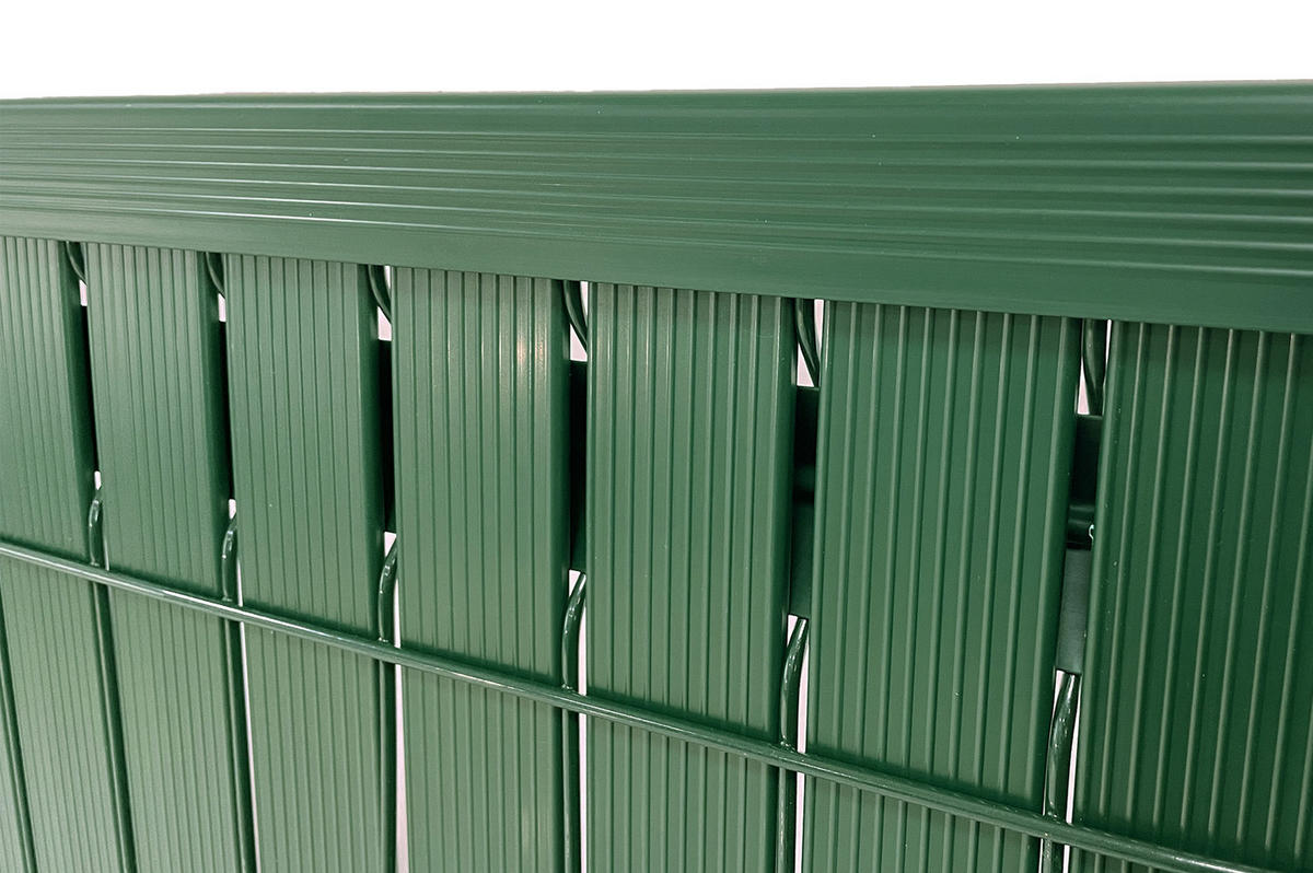 PVC-SICHTSCHUTZLAMELLEN-STEIF-SET Cinto grün 2m H.170cm - Mit clips und Endprofil - Grün, Kunststoff (200/173cm) - Casanoov