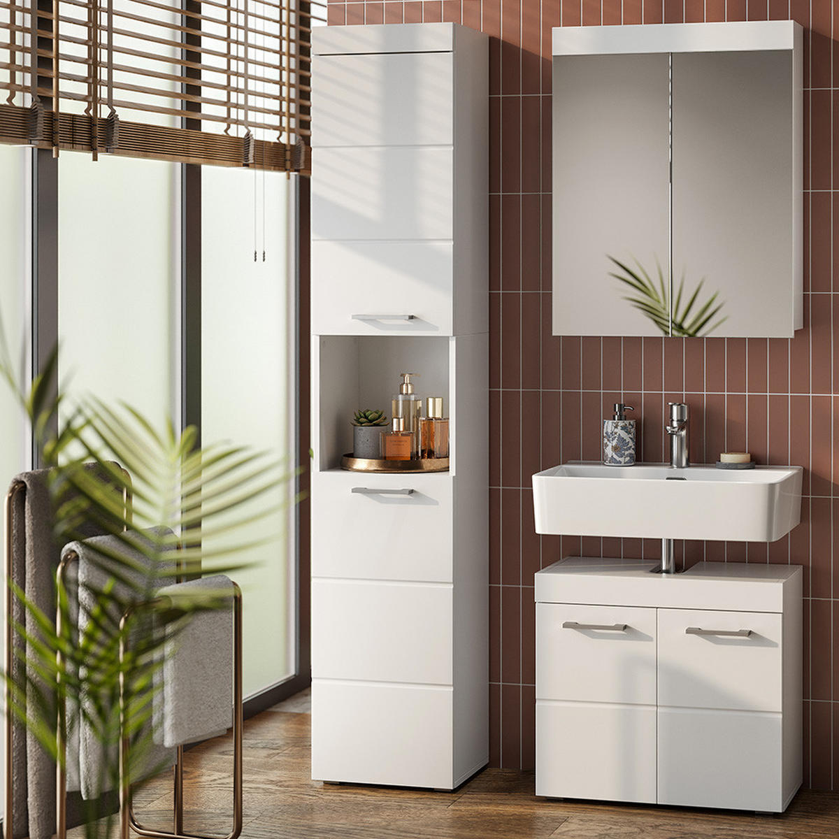 KÚPEĽŇOVÁ SKRINKA Luna biely 37 x 190 cm - biela, kompozitné drevo (37/190/32.6cm) - Vicco