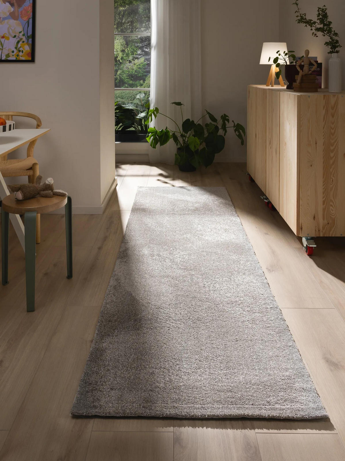 BEHÚŇ Nina Sivá 80x250 cm - sivá, plast (80/250cm) - benuta Nest