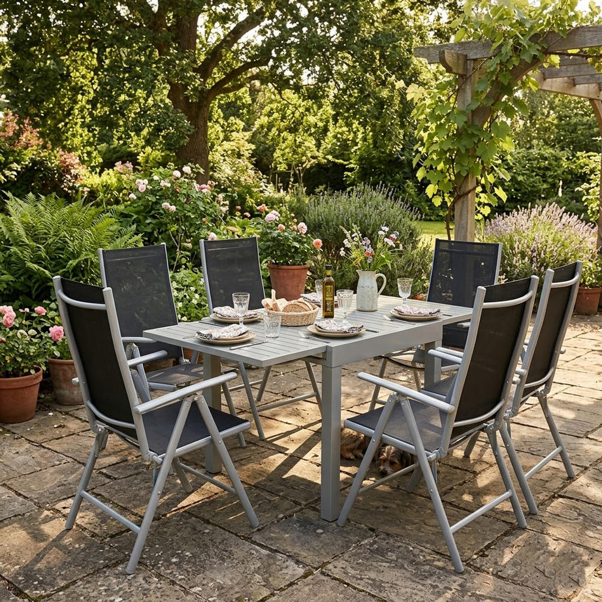 GARTEN-GARNITUR Sunderland - 5-teilige Garten-Essgruppe (4x Klappsessel mit Aluminiumgestell grau, Bespannung Textilene schwarz - Schwarz, Metall - TPFGarden