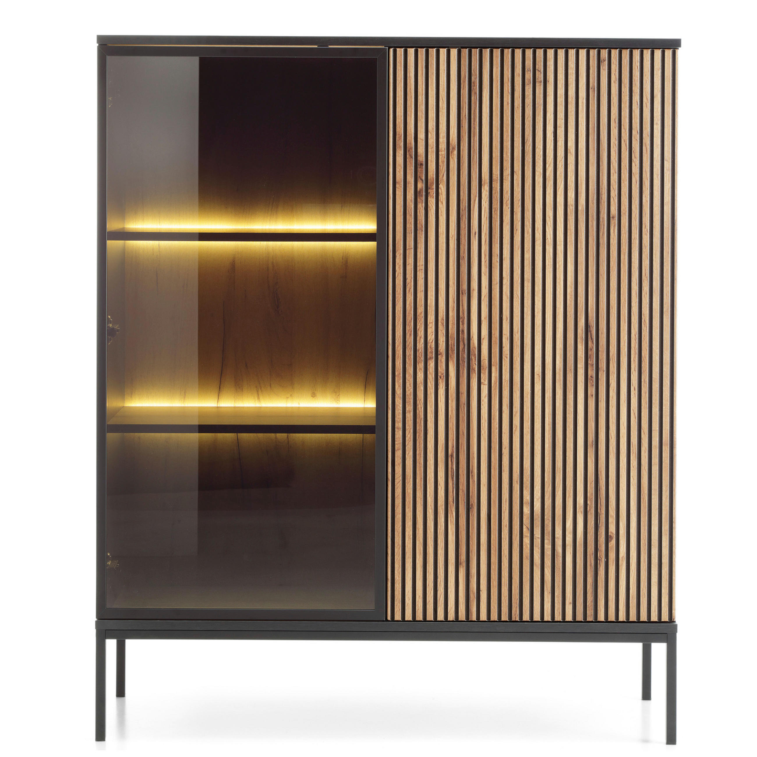 VITRINE Laval WT104 – Wotan-Eiche, Schwarz, mit LED-Beleuchtung - Eichefarben/Eiche Wotan, Glas/Holzwerkstoff (104/126/39cm) - Komodee