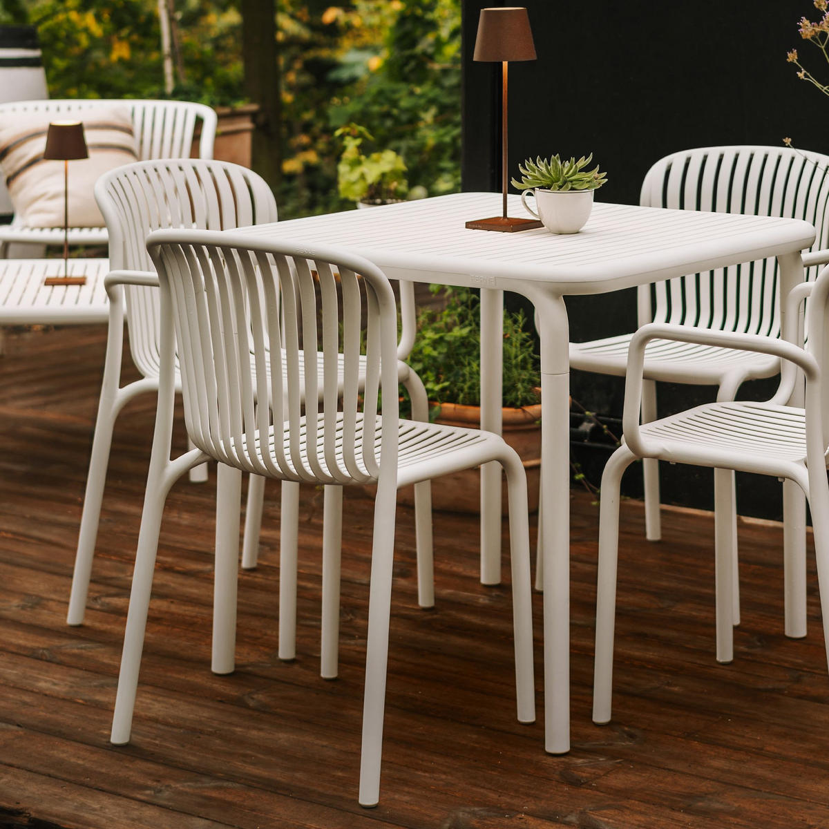 GARTENSTUHL FICCARI 4-er Set, Weiß - Weiß, Kunststoff (57.5/82.5/53cm) - KONSIMO®
