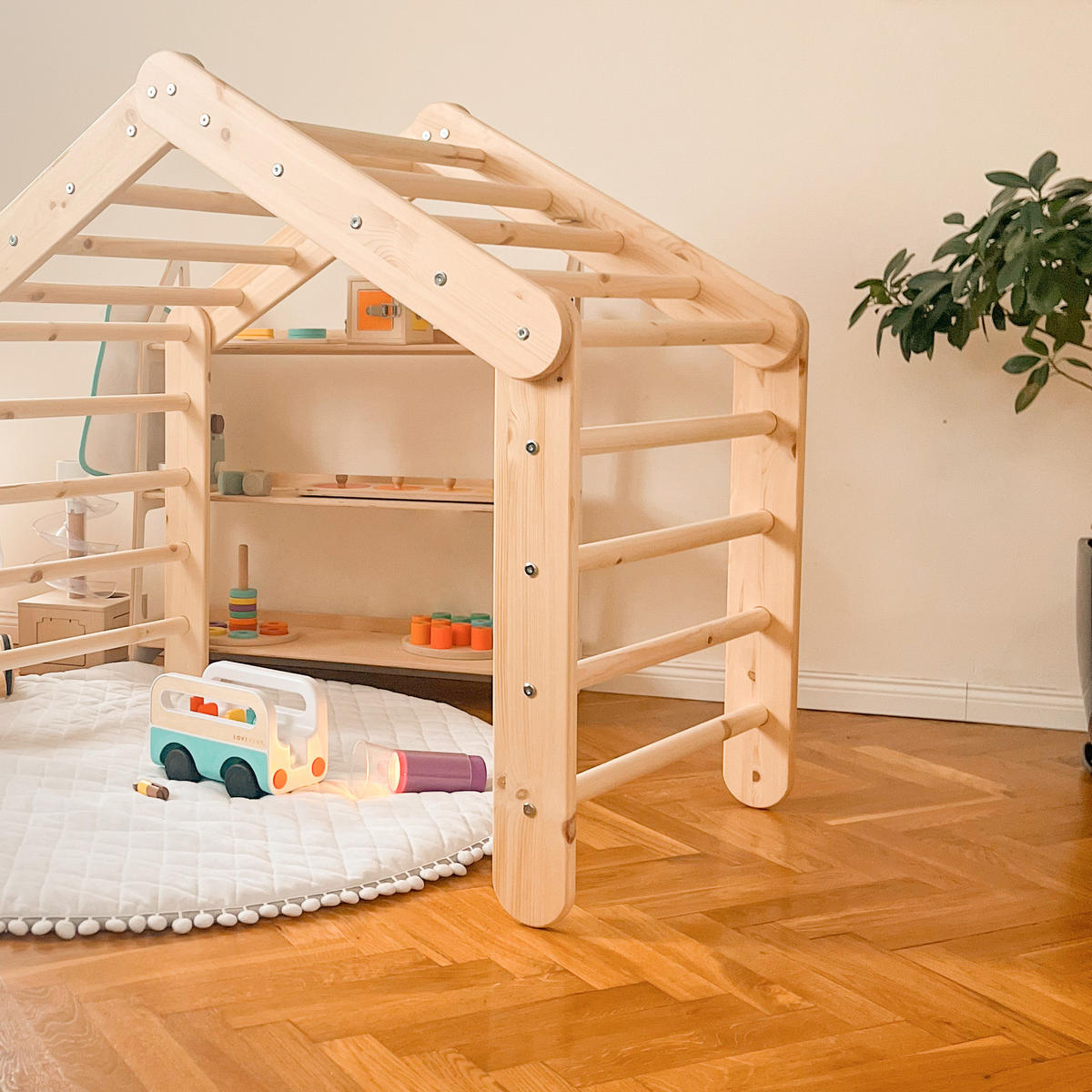 KLETTERDREIECK Großes Haus für Kinder mit Rosa Dach, Zarter Stoff, Montessori, Natur - Rosa/Naturfarben, Holz (112/94/61cm) - MeowBaby