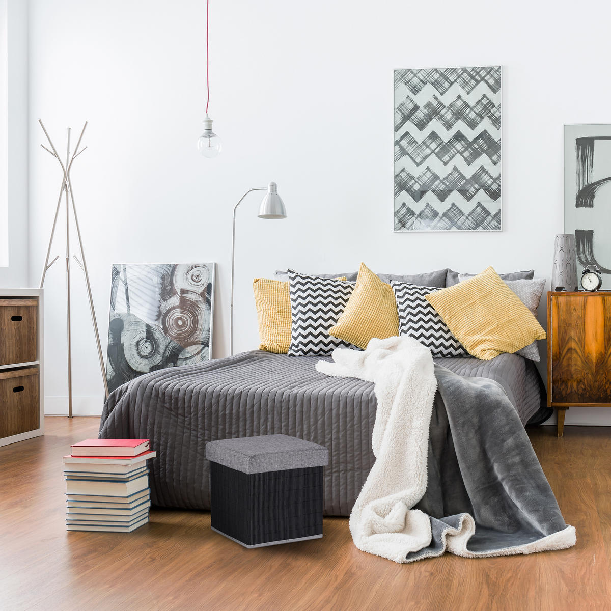 SITZHOCKER - Schwarz, Holz/Holzwerkstoff (35/36/35cm) - Relaxdays