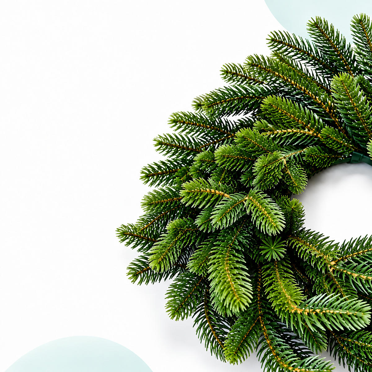 VĚNEC zelený adventní umělý PE vstřikování 30 cm - tmavě zelená, plast (8cm) - Relaxdays
