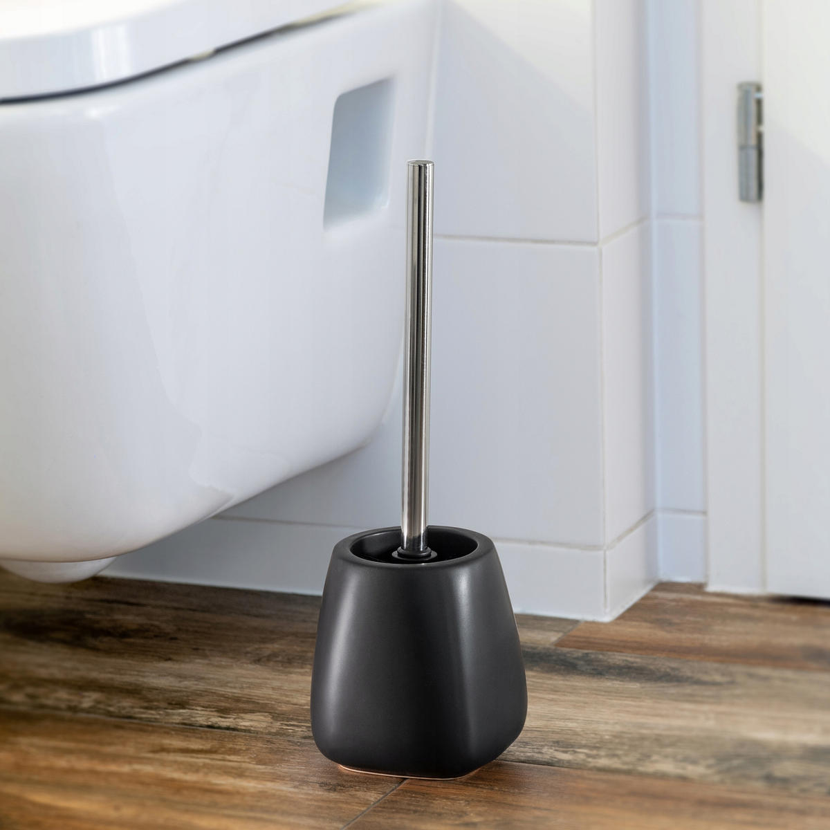 BADEZIMMERSET SEIFENSPENDER + WC-Bürstengarnitur, schwarz - Schwarz, Keramik/Kunststoff (12/36cm) - KADAX