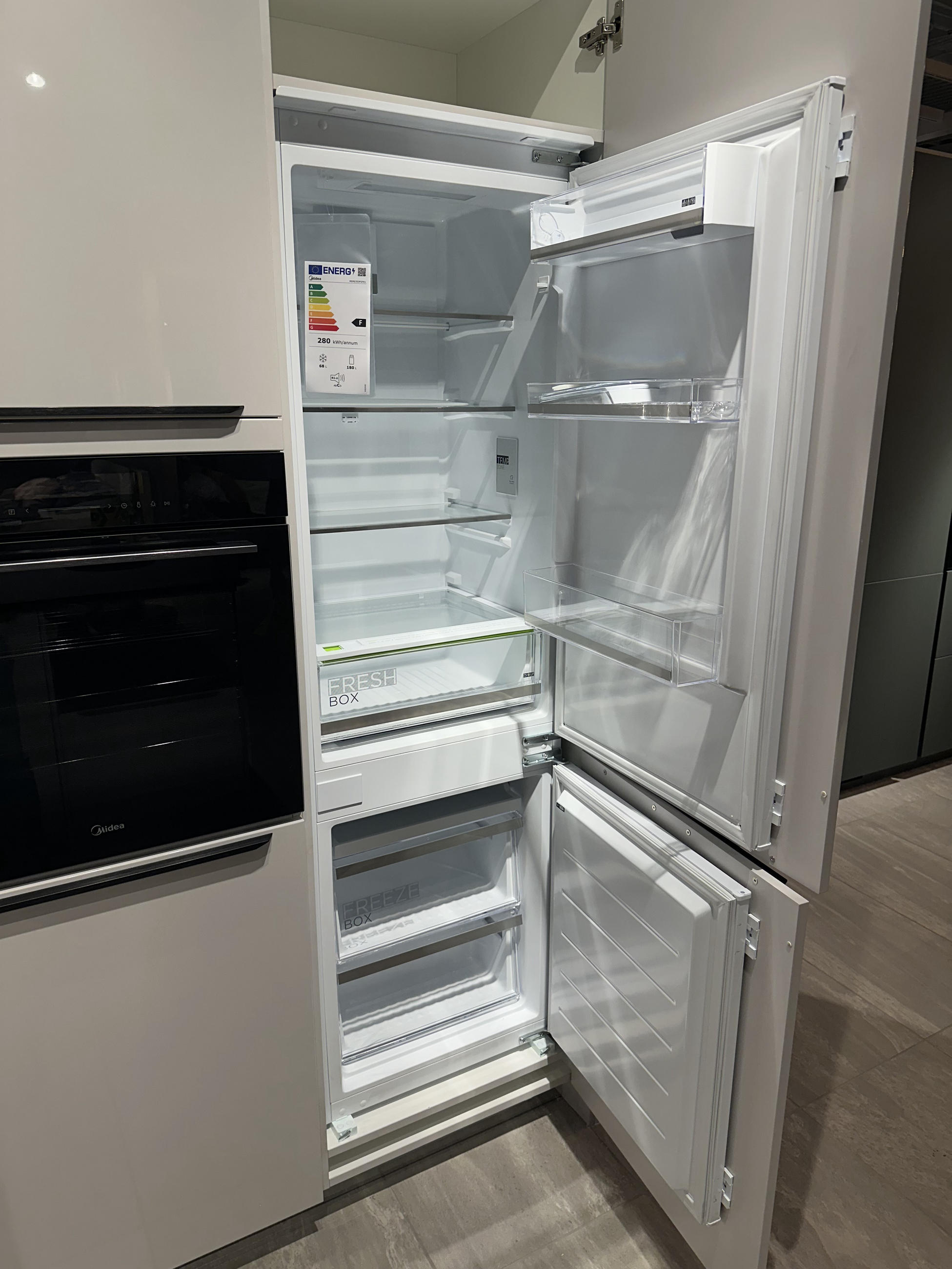 HLADILNIK MIDEA MDRE353FGF01