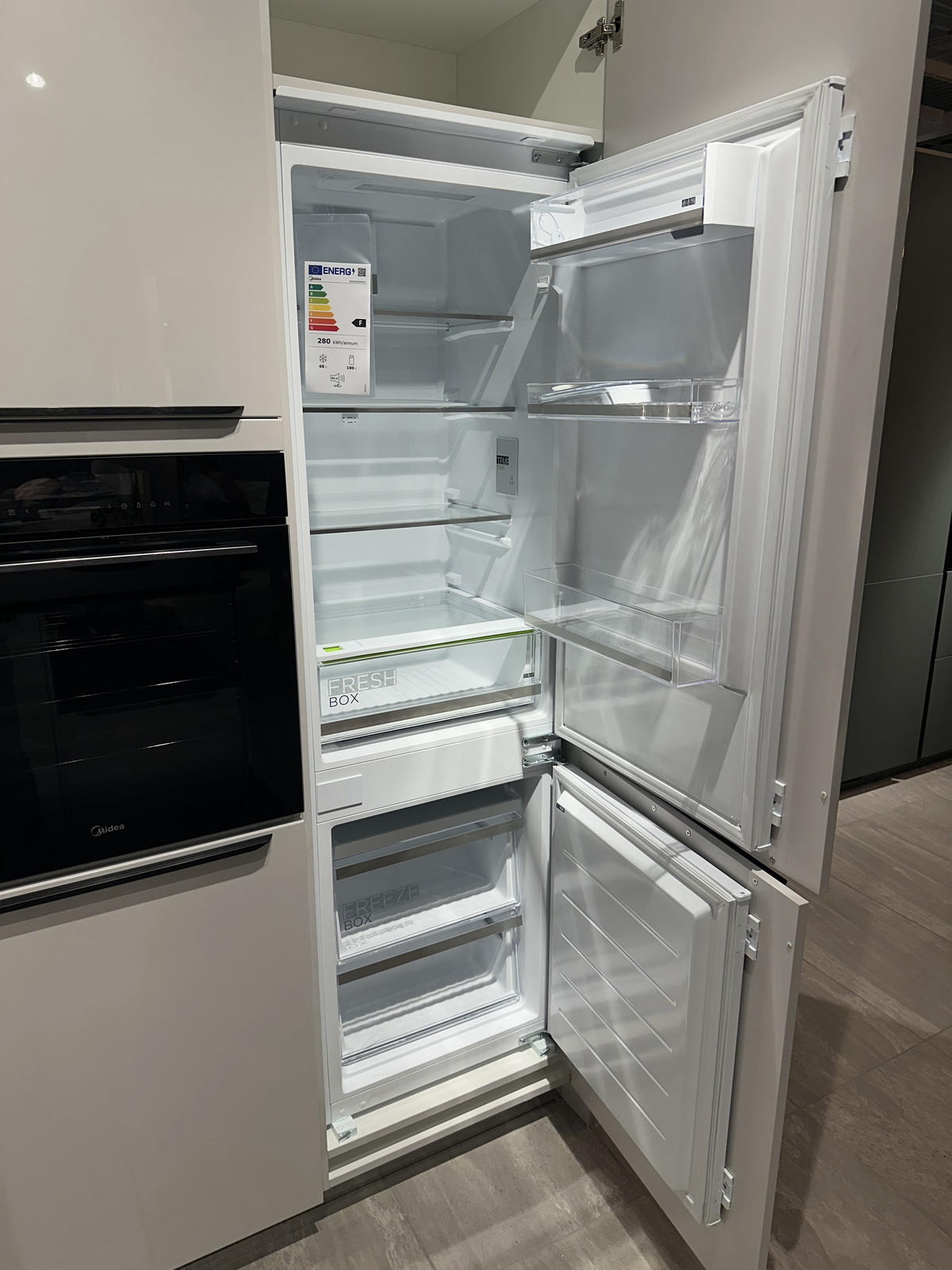 HLADILNIK MIDEA MDRE353FGF01