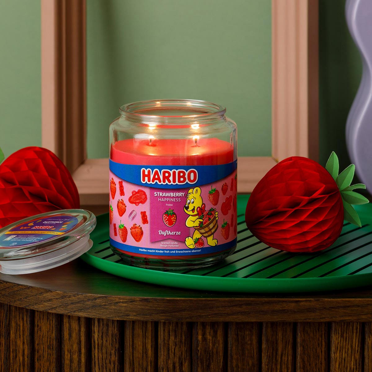 DUFTKERZE Haribo - Hellrot, Glas/Naturmaterialen (13cm)