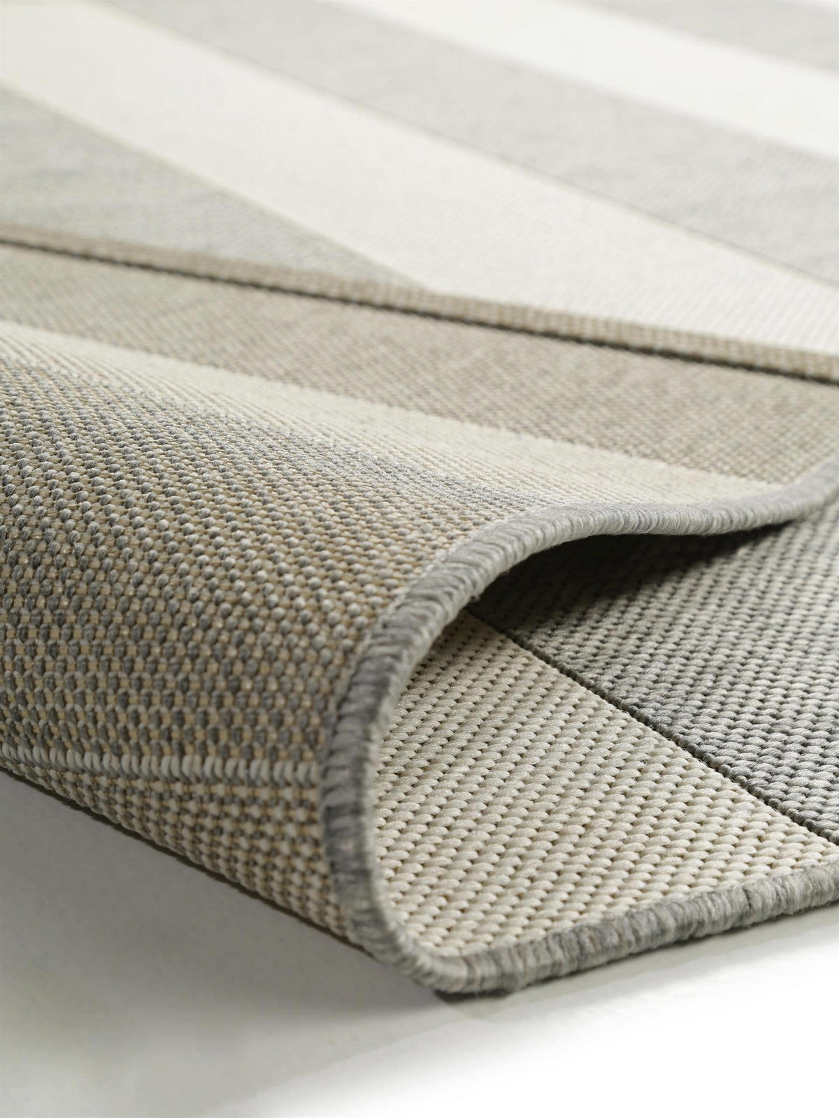 OUTDOORTEPPICH Metro Grau 140x200 cm - Grau, Textil (140/200cm) - benuta Nest