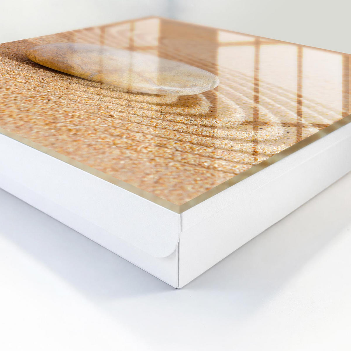 SCHLÜSSELBOX Weiß 30x30 cm – Türöffnung nach rechts - Ein Stein im Sand - Beige, Metall (30/30/5cm) - TULUP