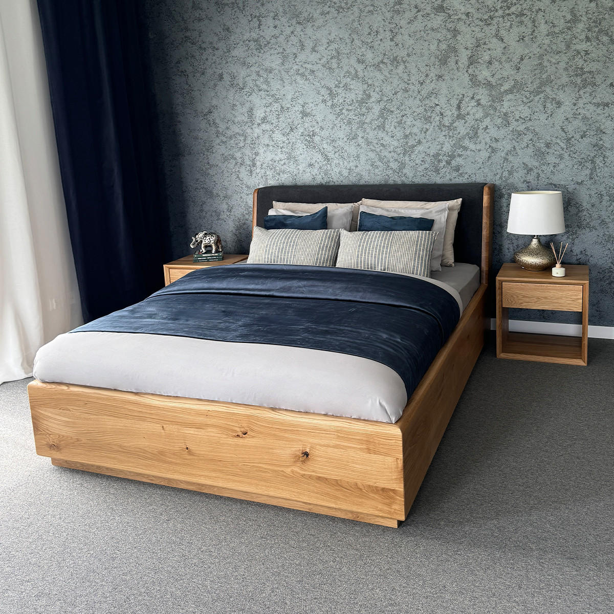 MASSIVHOLZBETT Aura Tilt aus Eiche mit Bettkasten 180x220 cm, Storm 06 (Beige) - Eichefarben/Braun, Holz (180/220cm) - Danzz