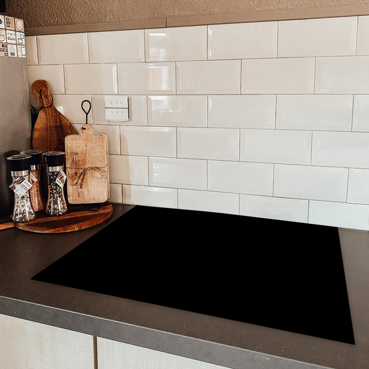 HERDABDECKPLATTE Schwarz - Einfarbig 71x52 cm - Schwarz, Kunststoff (71/0.2/52cm) - MuchoWow