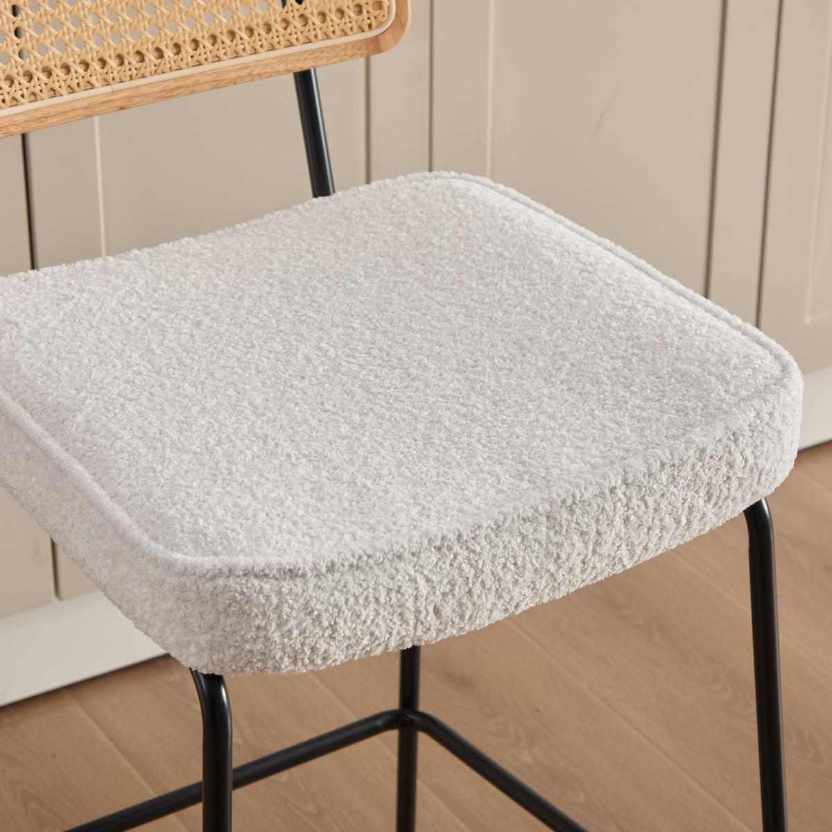 BARHOCKER DE-36881 2er-Set mit Chenille-Bezug und Rattan-Optik Elfenbein - Creme, Metall (59.8/96.5/46.2cm) - ComfortXL